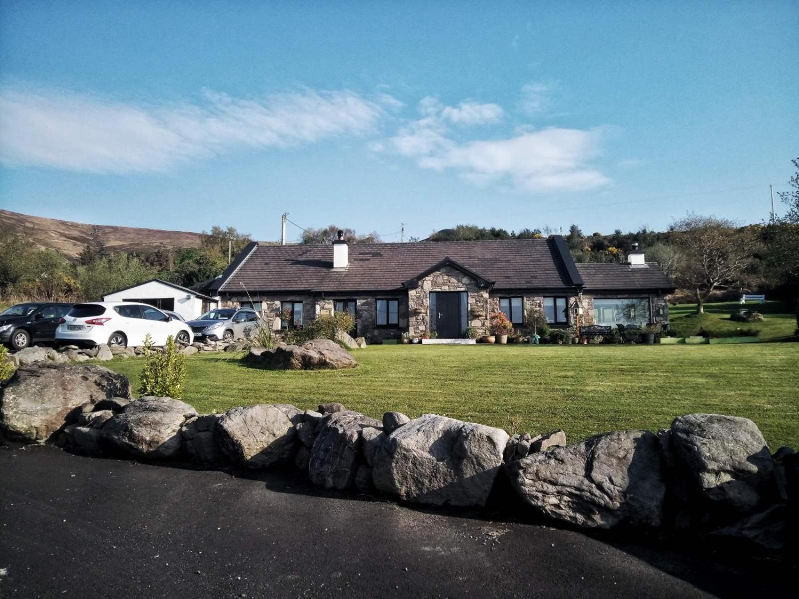 Bed and Breakfast Great Lawn Kinisi 16K From The Town Centre V93 Hv56 Laune Bridge Exterior foto